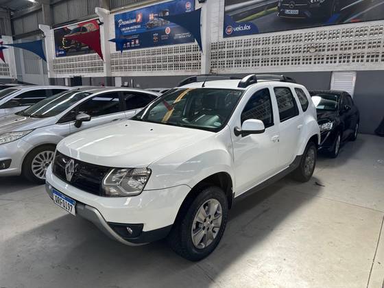 RENAULT DUSTER 2.0 16V HI-FLEX DYNAMIQUE 4WD MANUAL RENAULT DUSTER 2.0 16V HI-FLEX DYNAMIQUE 4WD MANUAL